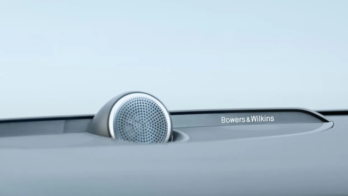 Bowers & Wilkins magas hanghűségű audiorendszer