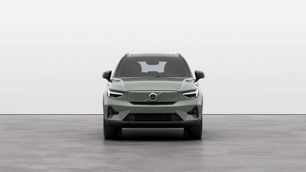 Volvo Új XC40 Recharge Pure Electric