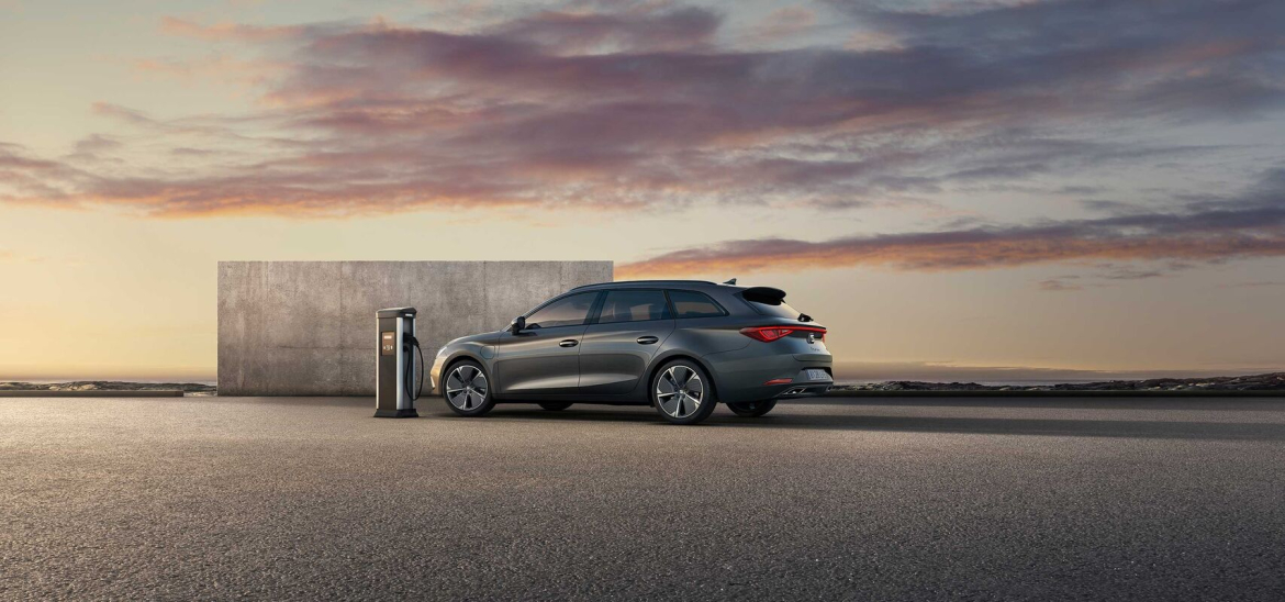SEAT Új Leon kombi e-Hybrid